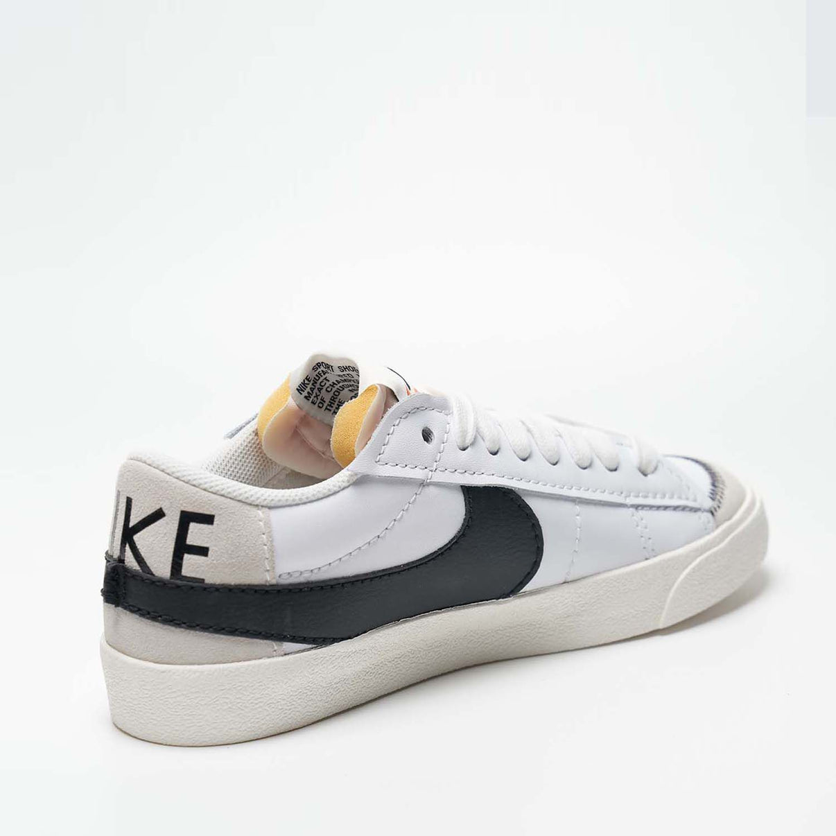 Sneakers Basse NIKE Uomo BLAZER LOW '77 JUMBO Bianco